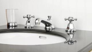 Kingston Brass Metropolitan Double Handle Widespread Bathroom Faucet with Pop-Up Drain (KBBB3936)