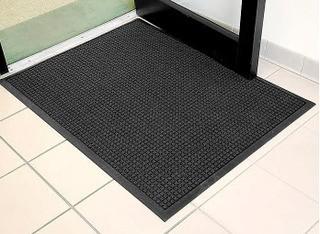 Lot 5 - Utility Rugs - Blk - 24" x 36" 
