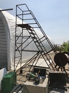 Mobile Warehouse Stairs