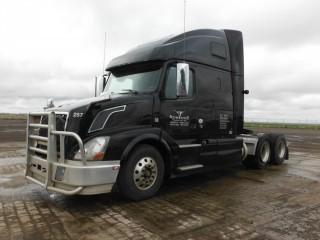 2014 Volvo T/A Truck Tractor