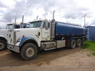 2007 FREIGHTLINER FLD120SL Tri Drive Water Tanker, 780,430 Km, c/w DETROIT Series 60 (515 HP) c/w Emergency Shut Down, Eaton Auto Trans, 16,000 Lb Front, 48,000 Lb Rear Axles, A/R Susp, 265" Wheelbase, Differential & Inter Axle Lockups, 2011 TWl 6,000 Gallon Single Compartment Steel Water Tank SN 7083 c/w BOWIE 3" Pump c/w Hyd Drive Mounted in Hot Box, Float Level Indicator, Pup Eqpt, 315/80R22.5 Front, 11R24.5 Rear Tires.