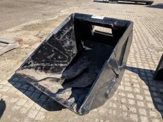 Smooth Edge bucket To Fit Case S580 or 680 Backhoe