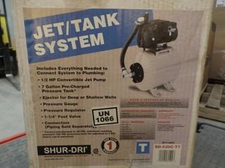 1/2 HP Jet Pump w/ 7 Gallon Tank