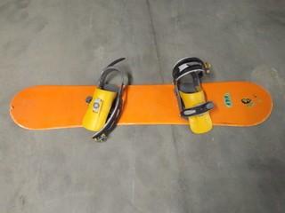 Burton 138" Snowboard w/Burton Freestyle Bindings
