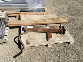 Trailer Jack w/ Hand Crank