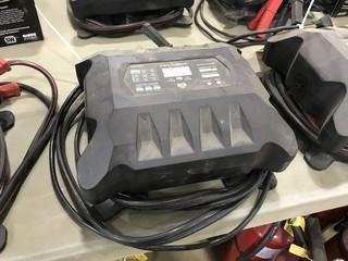 Pro-Logix PL2520 Intelligent Battery Charger/ Maintainer.