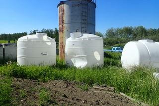 Lot of (3) Round Poly Tanks.