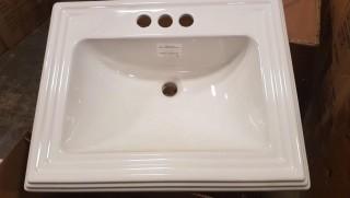 Hathaway 23" x 18.25" w/4" Centers - White