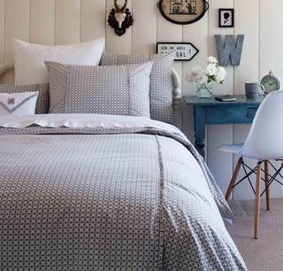 Taylor Lines - Charleston Grey - Twin Duvet 
