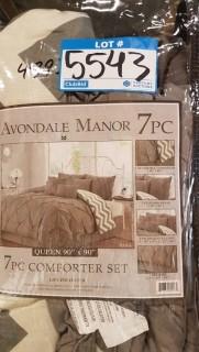 Avondale Manor - 7 pc - Comforter set - Queen - Grey 