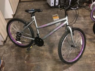 Ozark Trail Evolution - 26" Silver / Purple - Girls Mountain bike