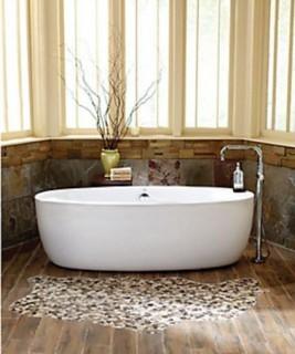 Uva 5 ft. 9-inch Acrylic Freestanding Bathtub in White