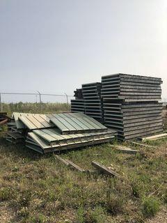 Approx. 5 Pallets PVC Walkway Decking. 