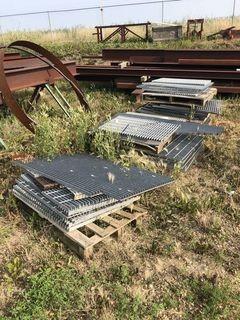 Lot of 6 Pallets Mesh Decking. 