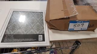 White Wash Wood Picture Frame (DEIC1742) 8"x10"