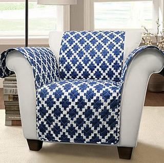 Lush D?cor Arm Chair Cover Wellow Ikat (MSRP) Navy Blue/White Pattern