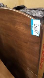 Dk Oak Color/Wht Dining Room Table 
