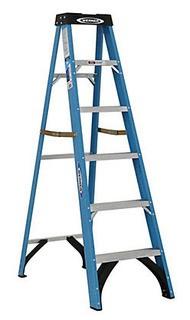 Werner - fibreglass Stepladder Grade 1 (250# Load Capacity) - 6 Feet