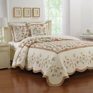 August Grove Pineview Bedspread (ATGR5721_18697664) - Twin
