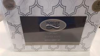 Foreversoft - Queen Sheet Set - TRLS-451 - White Trellis Pattern