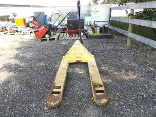 2500 lb Pallet Jack