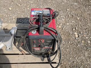 Lincoln SP-135T 115V 135 Amp Wire-Fed Mig Welder