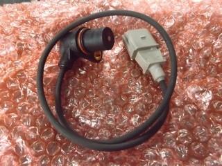 Lot of (4) Bosch Crankshaft Position Sensors 0-261-210-147