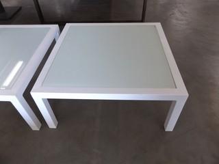 New 28" x 28" x 12" End Table w/ Frosted Glass