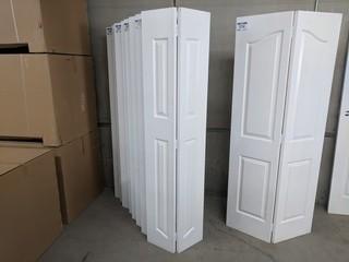 Lot of (2) 2' Bi-Fold Closet Doors