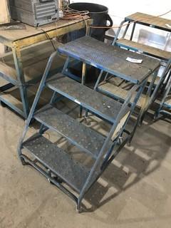 Mobile Warehouse Stairs