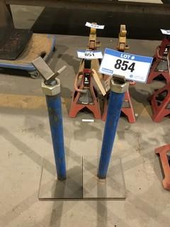 Lot of (2) V-Head Pipe Stands