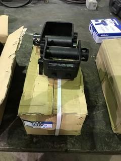 Lot of (7) 5,000lbs. Truck Winch