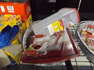 Lot of Cooking & Kitchen Items.