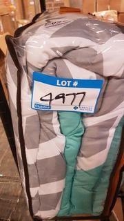 Starks rev comforter - Twin - Aqua