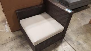 Rattan Corner Chair - Brown / Cream Cushion