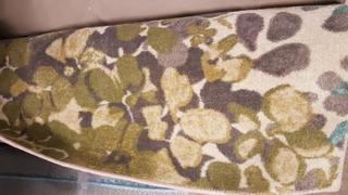 10' x 90" Gren Floral Carpet 