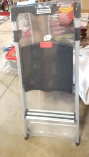 Benchmark - 38" - 2 Step Alum. Step Ladder - w/Oversized TopPlatform & Self Locking Latch (CB10-162)