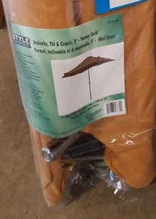 Instyle - 9' Homey Color Patio Umbrella - (CB10-207)