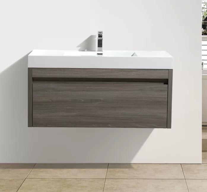 Toronto - Online Auction - October 15 - Home, Décor, Electronics, Luggage, Patio, Garden & Yard Clearance - up to 90% Off Retail List