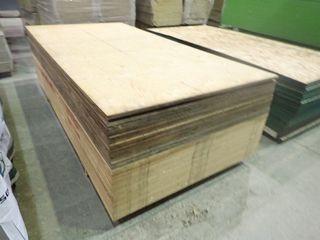 Lift of Approx. 33 Sheets G1S 3/4" Plywood.