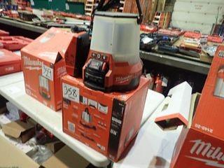 Milwaukee 2145-20 Radius M18 LED Compact Site Light w/ Charger and Battery.