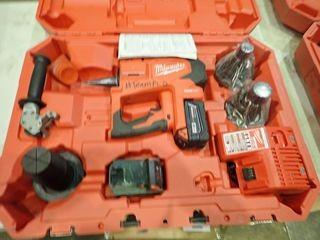 Milwaukee 2633-22 M18 Cordless Forcelogic 2"-3" Propex Expansion Tool Kit w/ Charger and 2 Batteries. 