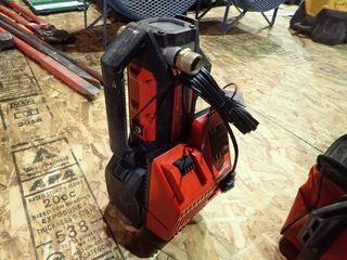 Milwaukee 2771-20 Transfer Pump w/ Charger and Battery. 