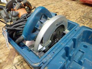 Makita 5007F 7 1/4" Circular Saw. 