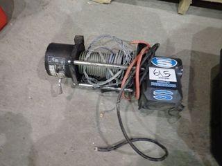 SuperWinch LP8500 Winch.