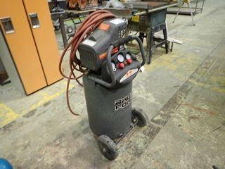 Kawasaki Brute Force 20G 125PSI 20gal Portable Electric Air Compressor. 