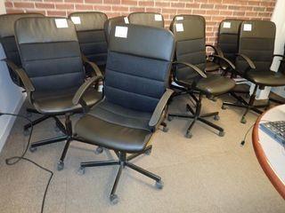 Black Task Chair.