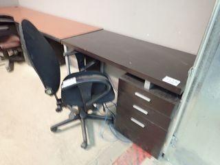 Single Pedestal Desk w/ Task Chair. **LOCATED IN SHOP OFFICE**