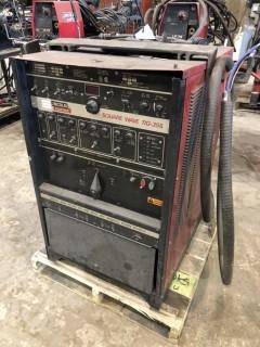 Lincoln Electric SquareWave Tig 355 Tig Welder. 