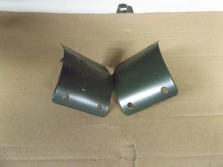 New Grip-Rite Round Wood Post Brackets (2 Boxes Per Lot)